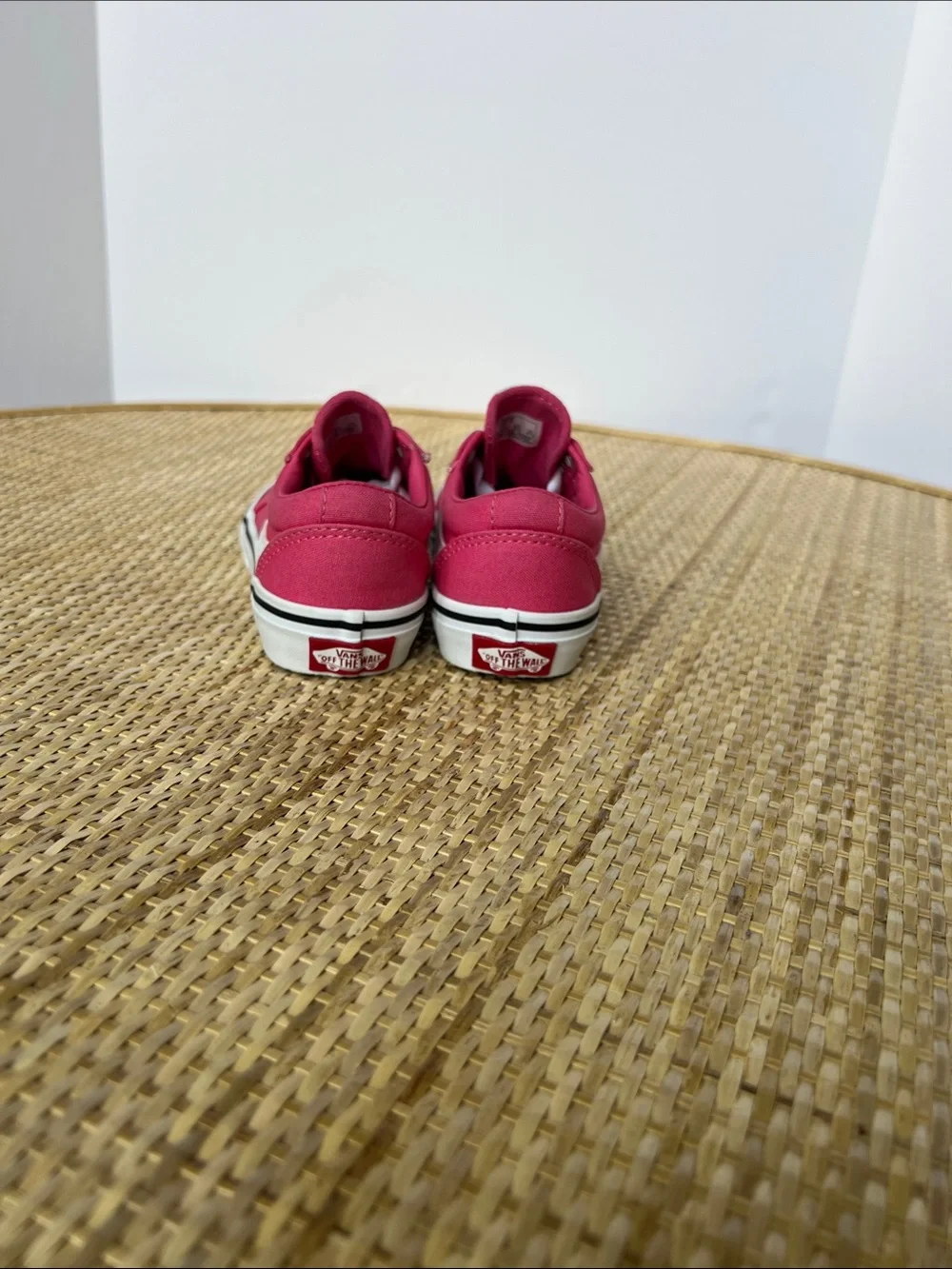 Vans Ward Honeysuckle Pink white Canvas Sneaker Missy/Youth/Little Girl Size 12